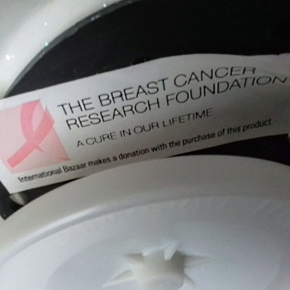 Vintage Ceramic 10" Christmas Tree Music Box ~ Breast Cancer Research Foundation - Picture 14 of 14